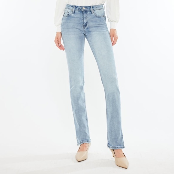 KanCan Women’s Nadia Mid Rise Y2K Bootcut Jeans - Size 29 - Picture 1 of 7